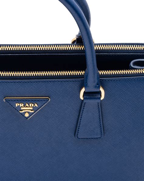 prada galleria medium saffiano leather bag weight